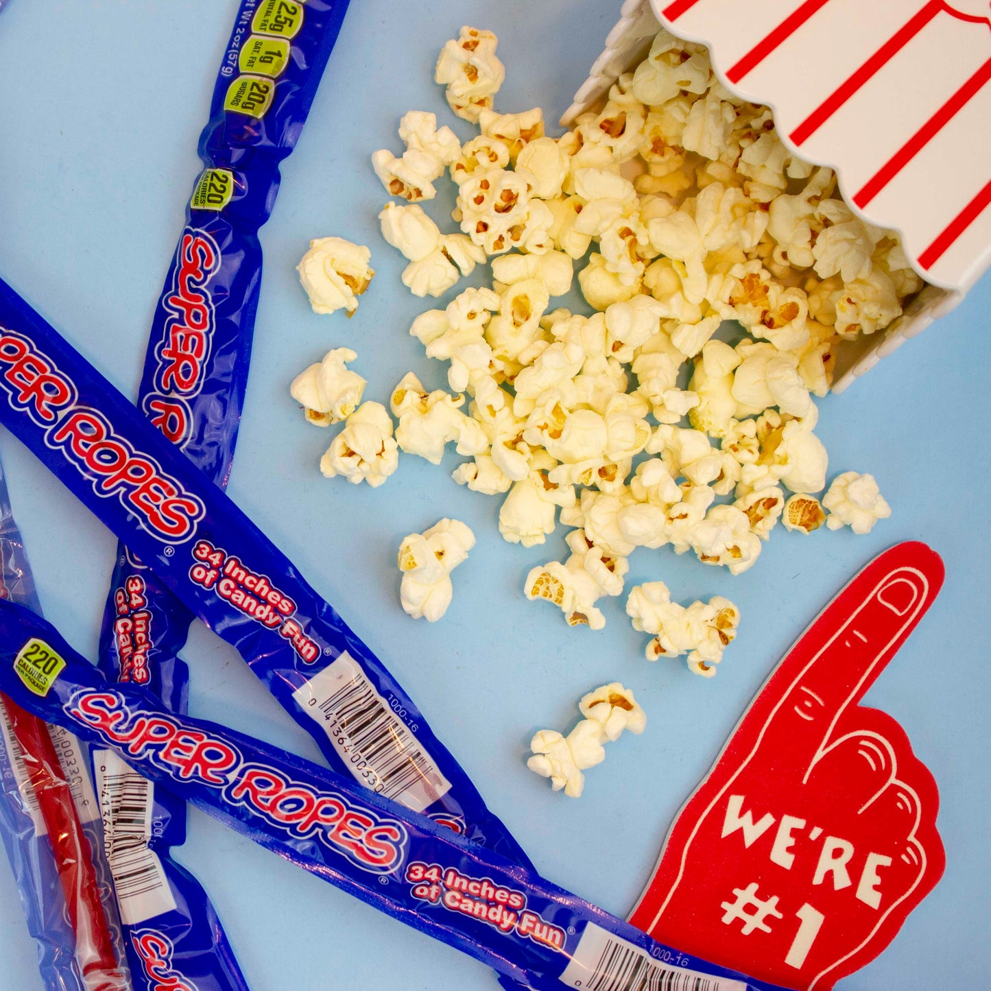 SUPER ROPES with popcorn and fan finger