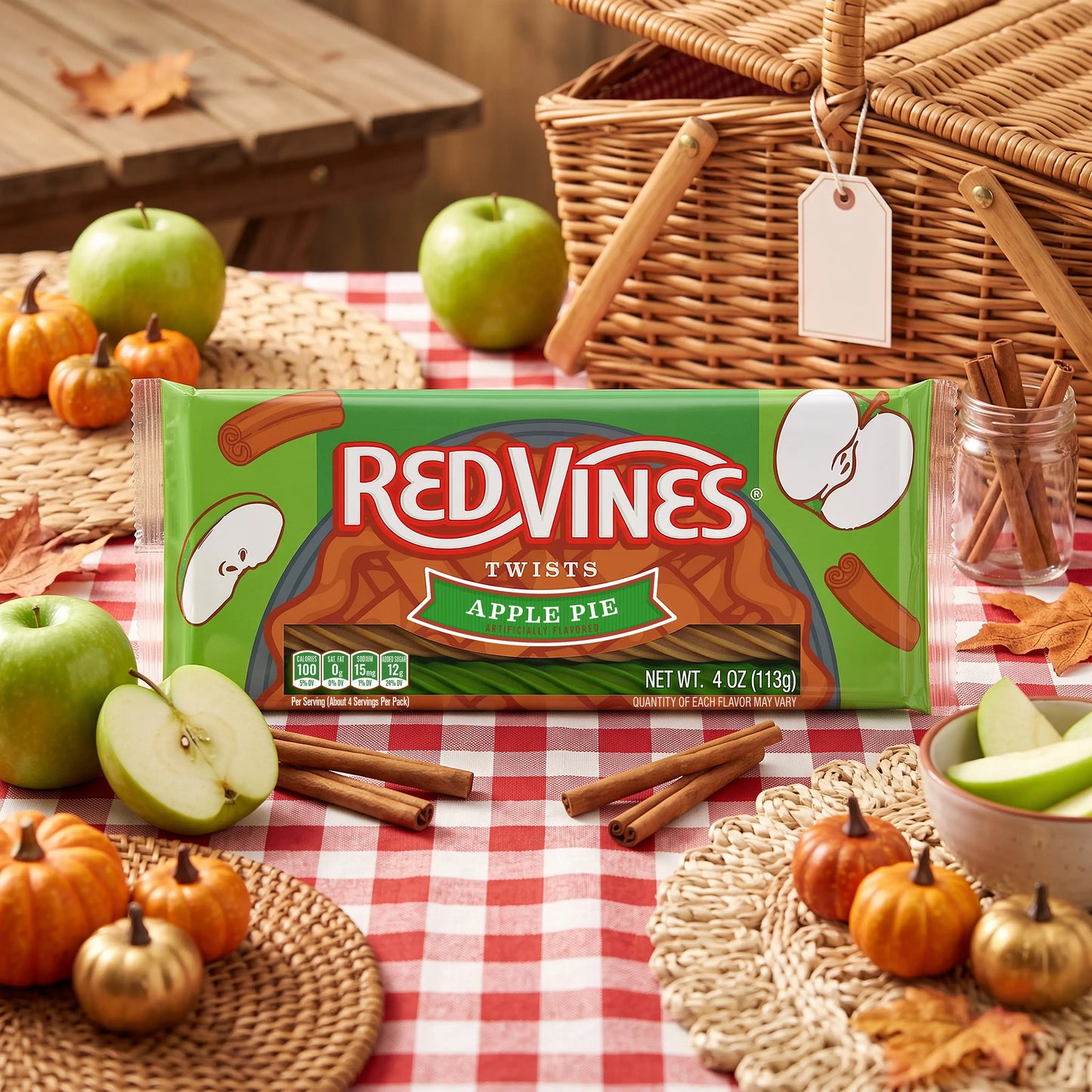 Apple Pie Twists, 12/4oz Trays